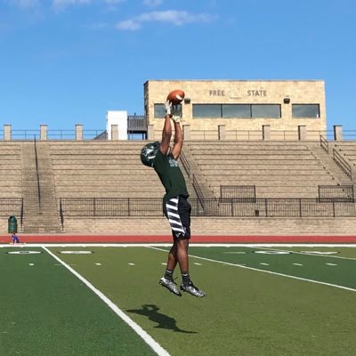 Slot Wr @Frc_Football #JUCOPRODUCT #LLM💛 5’8 175