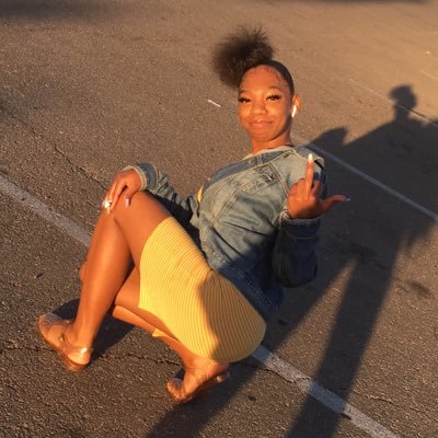 Call me Bre❤️💍
Cashapp please 🥰🥺: $lithh
Honestly be honest 🙄
Follow me🤗
🤯Insta: official.braya
🤬Book: Litt Braya