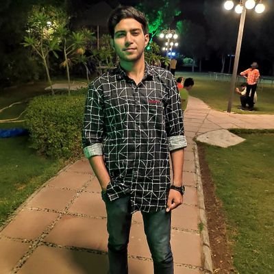 me_mohitbhatia's profile picture. 