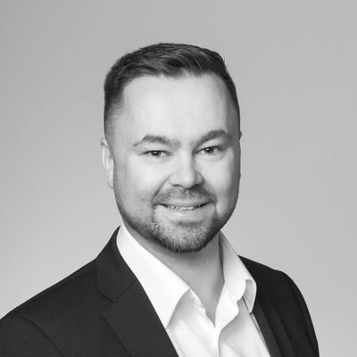Aloitin yrittäjänä 2021 👏
Omistan bisneskorjaamo Sales Mastermindin - käy tsekkaamassa sivut!