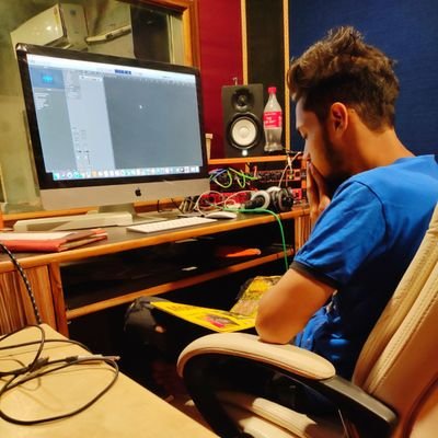 harshrawat_ahr's profile picture. 