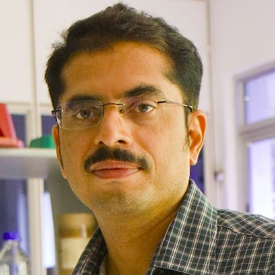 Structural Biologist. Science, nature and books' lover. Bitten by photography and travel bugs :)