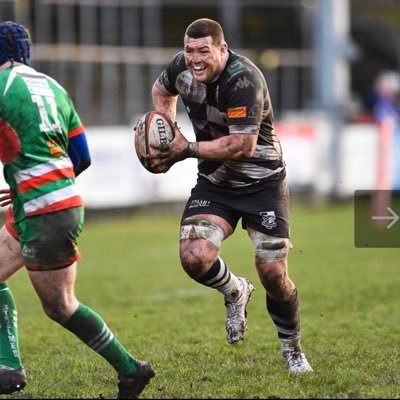 Average rugby player @pontypriddrfc and sports apprenticeship officer at MPCT