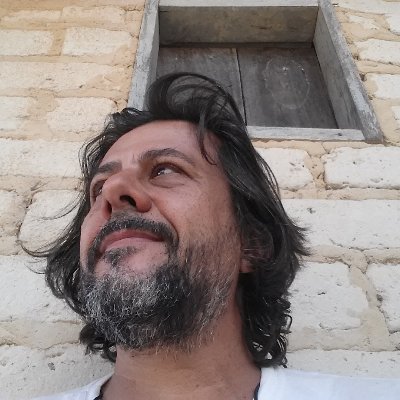 @sergiopamplona.bsky.social 
Em migração. Me segue lá, vai.
Permacultor, bioarquiteto, sonhador, bom humor.
Bora construir juntos um mundo melhor pra todos. :-)