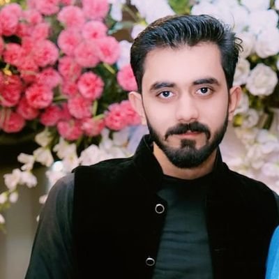 MalikAhmar19's profile picture. alone