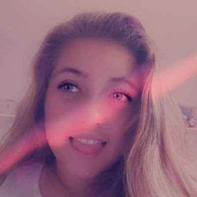 JordanG_2515's profile picture. She just wants to be beautiful she goes💥

Little Too Much Crazy