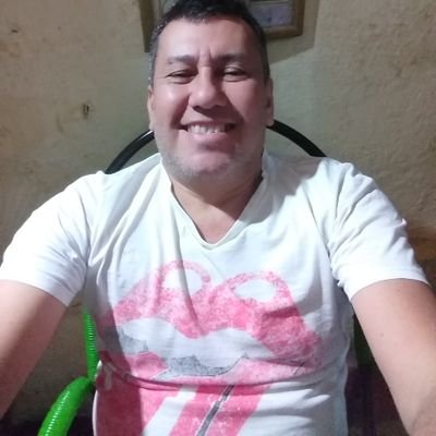 Carlos46904665's profile picture. 