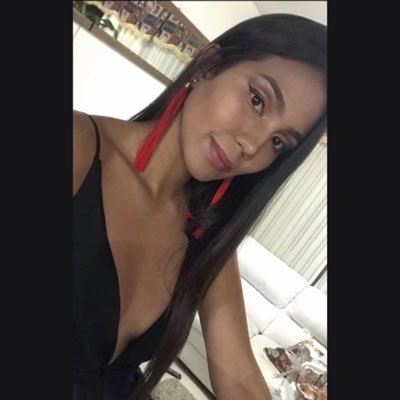 karenre75196710's profile picture. patinaje de carreras ~ admin de empresas