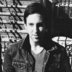 RickeyKraemer's profile picture. I'm Rickey. Husband to my best friend, @CaitlynCaughell. Maker.