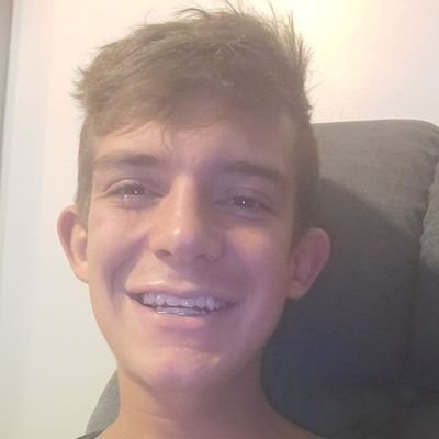 Justinfry789's profile picture. 