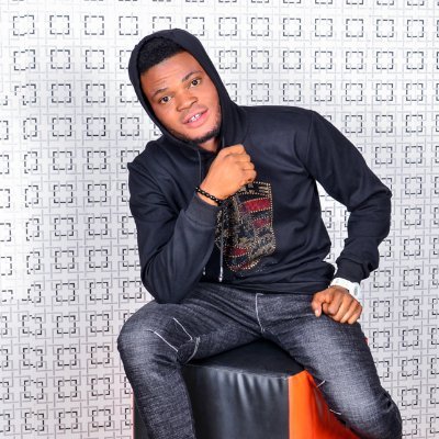 Shinaay98913761's profile picture. I'm very simple and so approachable