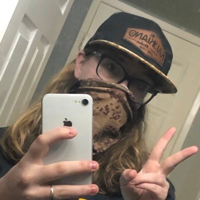 hannahmendoza00's profile picture. Don’t stop being curious. Yeah your not a kid anymore but that don’t mean you can’t be!