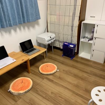 KC36122434's profile picture. 野村證券(H17年入社)→IFA法人(代表)、主に元野村證券のメンバーで活動しております/金融機関で勤務経験がある方、または退職された方やシニアの方など一緒に働きませんか。 業務委託契約なので兼業可能で、場所や勤務時間に捉われず自由に働けます。https://t.co/1NPhpvg8Zb