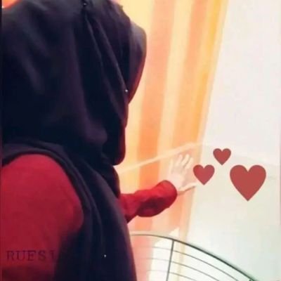 TayyabaSadaf1's profile picture. pharmacy student