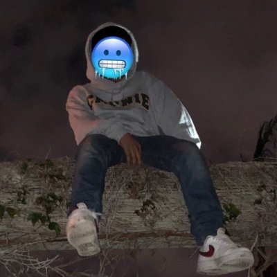 13_wya's profile picture. Ima football starts in the making 🤩