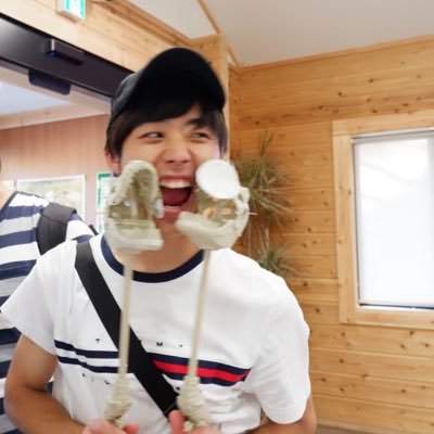 aitomemo's profile picture. 情報系学部の大学4年生です😎 Web制作スキル獲得を目指して、現在Progateに励んでいます👨‍💻 ブログとYouTubeにちょっぴり手を出してますので見たいただけると嬉しいです！ https://t.co/3f29uBfhQz