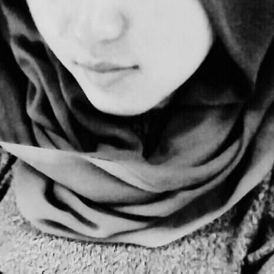 youlieand's profile picture. Idealis Pemimpi 💭 
Pengacau Potret 📸
Pecandu Tunggu ⏳