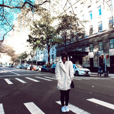 KariniCaraballo's profile picture. 