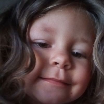 Outgoing person. Mommy of a beautiful baby. love my family to the moon and back