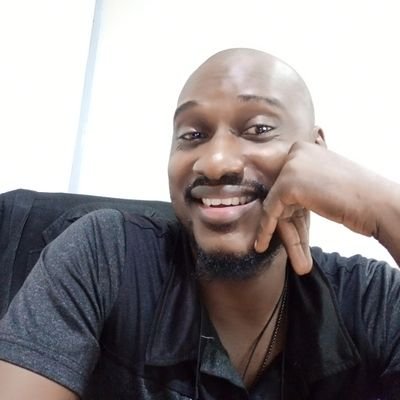 Ksaylor12's profile picture. the last of a family of six. lives in Lagos and hails from Delta state. #BrandStrategist #PRexpert #MediaBuyer #Journalist #Writer #IdeaGenerator