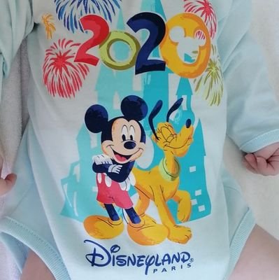 Vicca09172774's profile picture. Reír, llorar, saltar, brincar, bailar, amar, viajar, crear