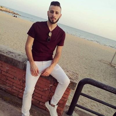 Yusef93165874's profile picture. mentaliste souriant