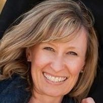 marketing leader, fitness enthusiast, mom of 2, dreaming of beach life and travel adventures