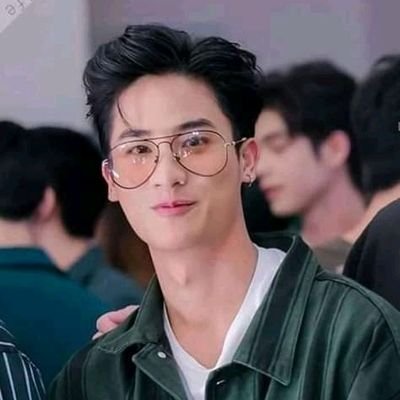 HINDI NGA AKO ROBOT EH ⢠Metawin | Tawan