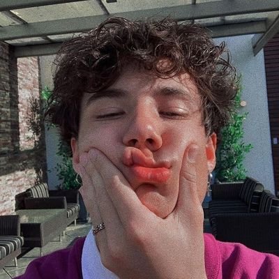 jaden_hoxxler's profile picture. I don’t care enough to miss you @jadnbby