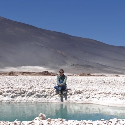 Entre Copiapó y Santiago. Amante de la naturaleza 🌵🍃. Adicta al mar 🌊. Tejedora a veces 🧶.