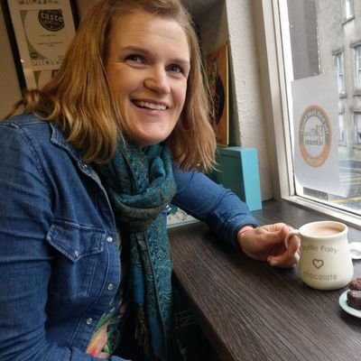 Helen Kavanagh Profile
