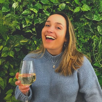 -Teacher of Drama and English-
Warwick Uni Grad
https://t.co/hKRTHda827…