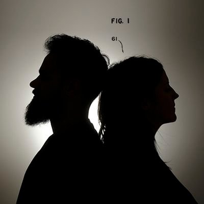 Escribimos canciones para descifrar nuestros propios enigmas.