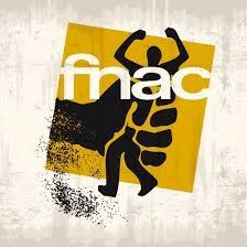 La explotación laboral no es ni ocio ni cultura. Llevamos chaleco para trabajar. No compres ni domingos ni festivos. Currantes de FNAC.