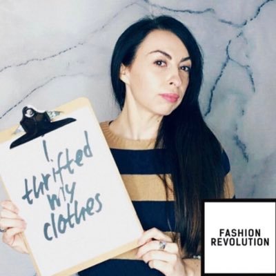 I live the thrift life. Changing the way we obtain and dispose of our clothing. Sustainable fashion talks, shopping, clothing swaps and events.