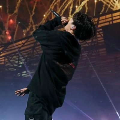 BTSとBIGBANG に子供達と一緒にはまっています❣️ ぐくよりの オールペンです。