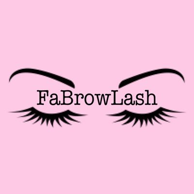 Beauty Therapist and owner of Fabrowlash, specialising in Eyelash Extensions and Brow Design x