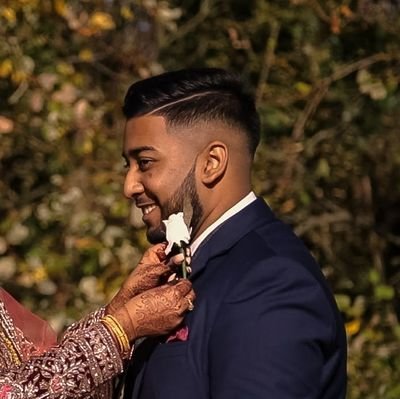 adnxn_ahmed's profile picture. 