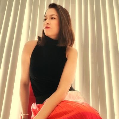 rebecarove's profile picture. Hotelera de corazón, mercadóloga por convicción. Amante del tenis.