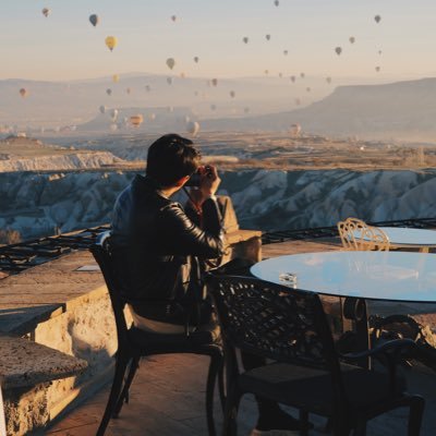 kgraph_'s profile picture. Pediatrician 🗼 Graduate student specializing in Art History at an art university🖼️ Leica photographer📸 Cross fitter🏋️‍♂️https://t.co/9NS47udRM1