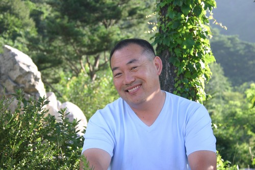 88학번. 음악을 사랑하고 음식을 사랑하는 사람*^^*   군산리더스앙상블 2nd플룻주자.대한통운 군산지사근무.