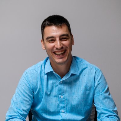 Founder of https://t.co/GTEw26EqCA & https://t.co/sCXzZFFczC
Loves building digital products, traveling and helping the local community.
