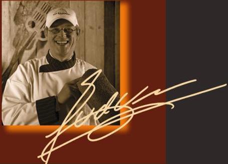 joopdebakker's profile picture. echte bakker vd kloet is iedere dag passioneel aan het werk om heerlijk brood en banket te bakken.
8 winkels in NW Friesland en centrale productie in Franeker.