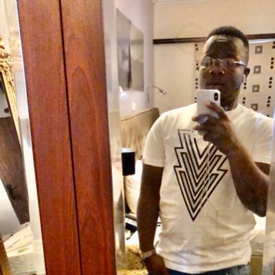 motola55117919's profile picture. Simple ways