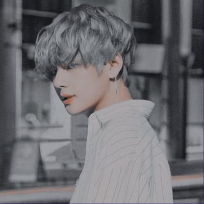 Selective ft. not safe. Live can't spell without v, then find me and I'm gonna live with you. Daegu's boy who born at 1995, the unreal Kim Taehyung.