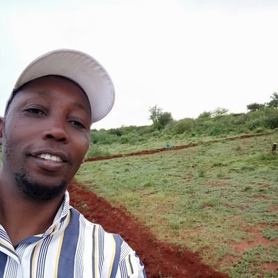 Mnenejamal1's profile picture. Humble man I Chelsea 💙fan l loves EPL ⚽🏆 I Farmer l Muslim l