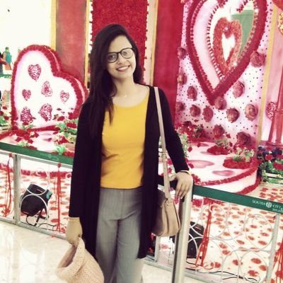 Jhinuk230892's profile picture. 