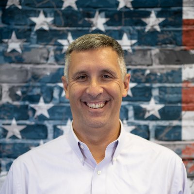 mil_fin_advisor's profile picture. Financial advisor with Prudential Securities helping military veterans achieve their financial goals. 
Marine Corps veteran.