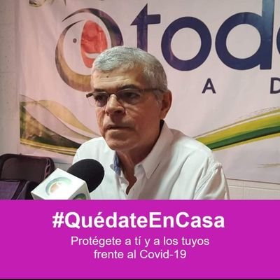 periodista político.Esperiencia TV y radio.Analista político.