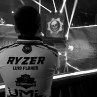 RyzeR 🇲🇽 (@uryzer) 's Twitter Profile